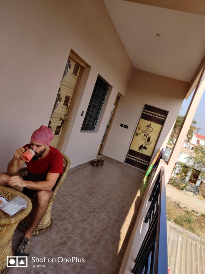 Lee Homestay ハンピ エクステリア 写真